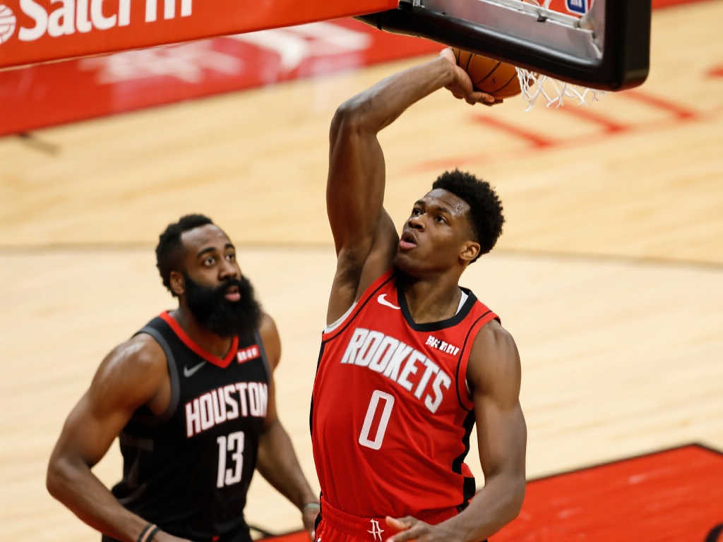 只有在所有 只有在所有